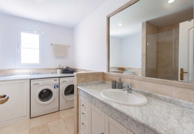 Apartamento en San Pedro de Alcántara - 01 - Las Adelfas 1st line beach Penthouse Apartamento en San Pedro de Alcántara - 01 - Las Adelfas 1st line beach Penthouse