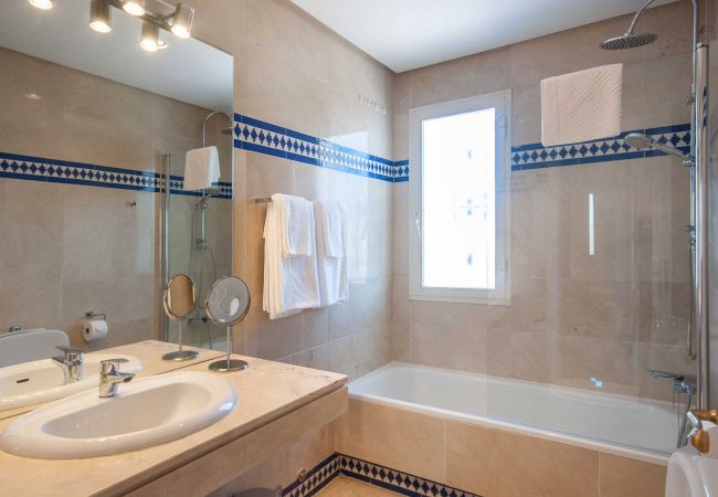 Apartamento en San Pedro de Alcántara - 24 - Castiglione Penthouse 2 bed Apartamento en San Pedro de Alcántara - 24 - Castiglione Penthouse 2 bed