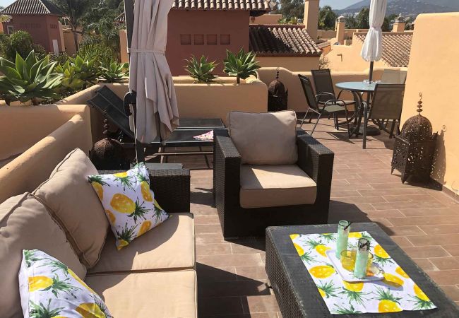 Casa adosada en Nueva andalucia - 47 - Condes de Iza 4 bed townhouse Casa adosada en Nueva andalucia - 47 - Condes de Iza 4 bed townhouse