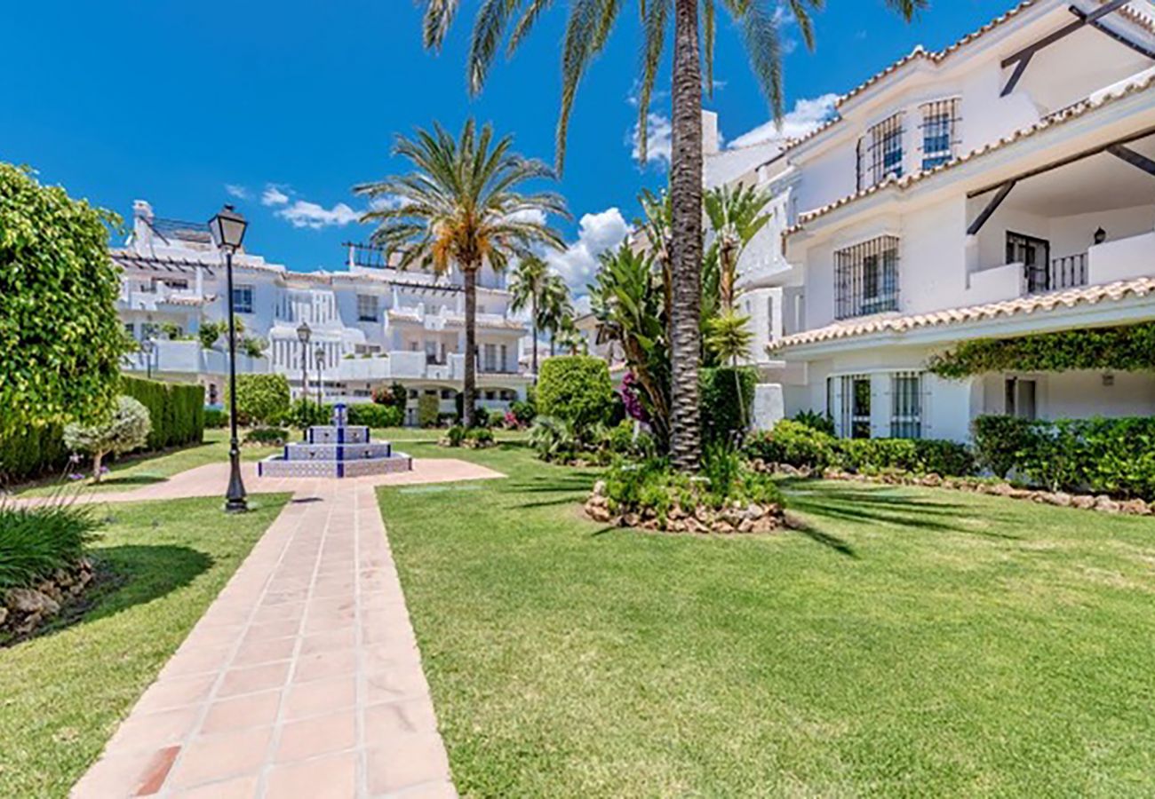 Apartamento en Nueva andalucia - 60 - Los Naranjos de Marbella