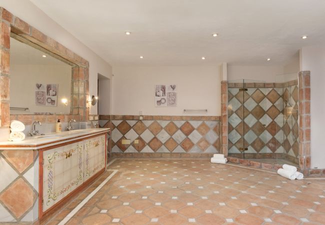 Villa en Benahavís - 04 - Vega Colorado, 12 bedroom Mansion Villa en Benahavís - 04 - Vega Colorado, 12 bedroom Mansion