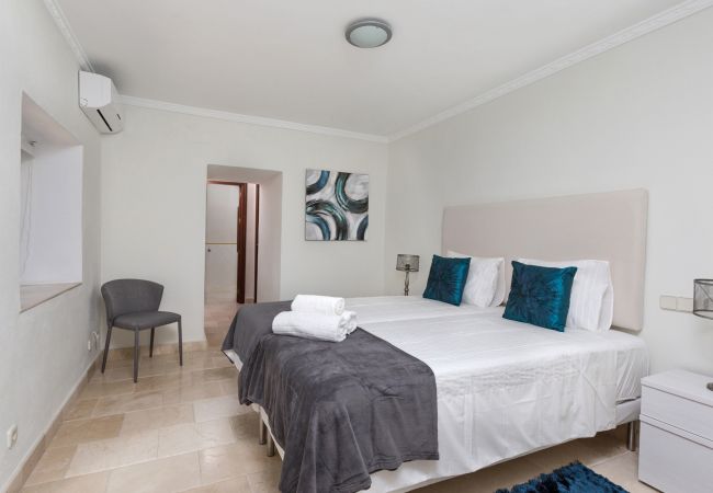 Villa en Benahavís - 04 - Vega Colorado, 12 bedroom Mansion Villa en Benahavís - 04 - Vega Colorado, 12 bedroom Mansion