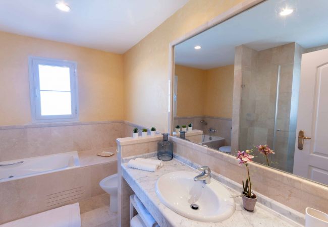 Apartamento en San Pedro de Alcántara - 40 - Las Adelfas Apartamento en San Pedro de Alcántara - 40 - Las Adelfas
