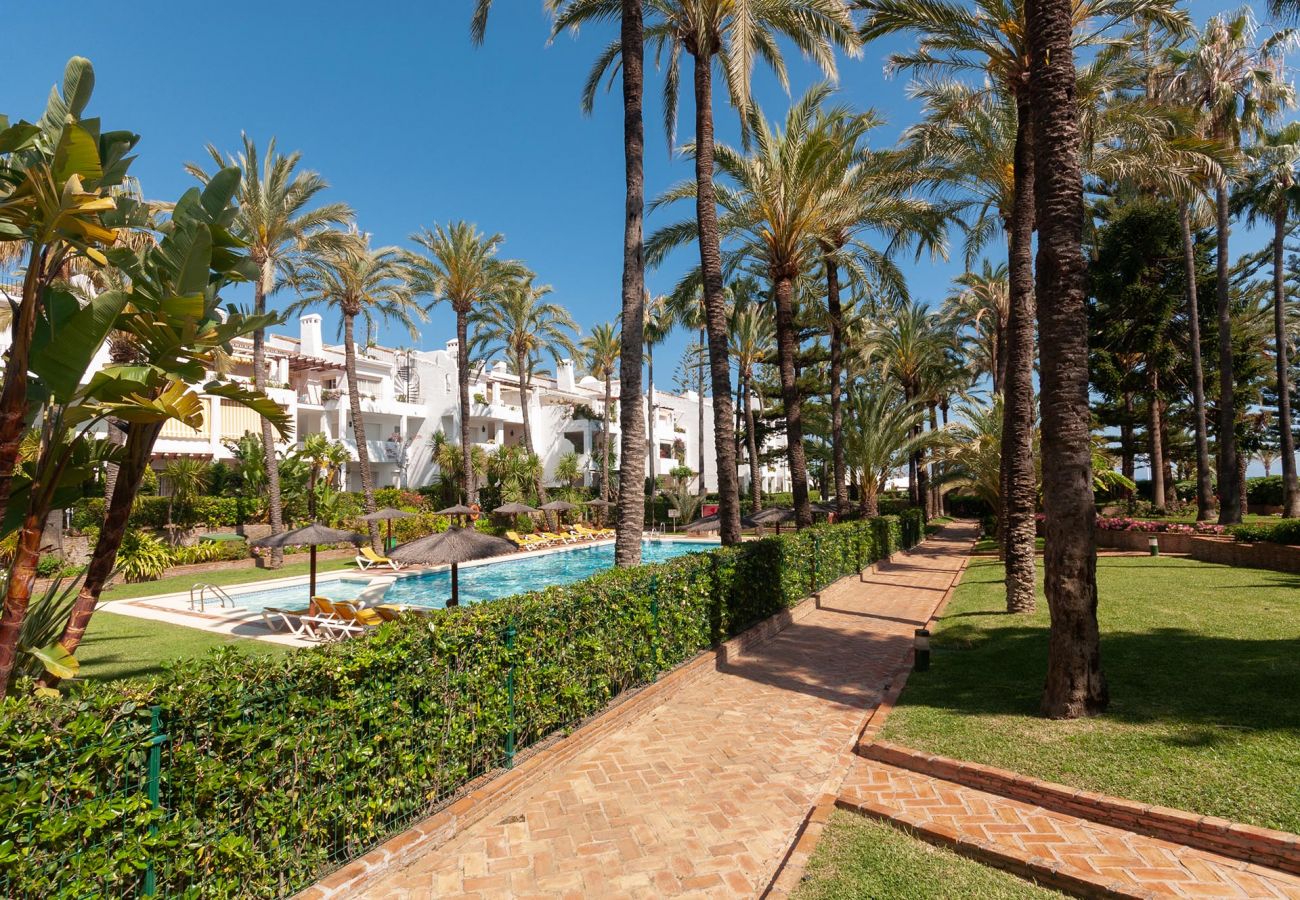 Casa adosada en San Pedro de Alcántara - 27 - 3 Bed Townhouse Front line beach Urb. Castigl