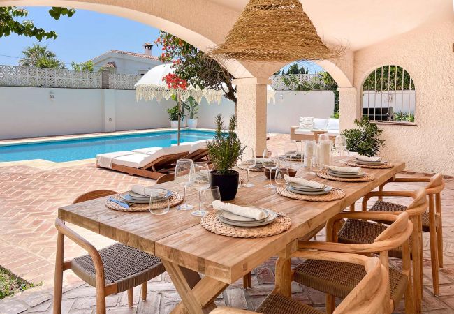 Villa en San Pedro de Alcántara - 05 - Villa Ivory Beach House w pool heating Villa en San Pedro de Alcántara - 05 - Villa Ivory Beach House w pool heating