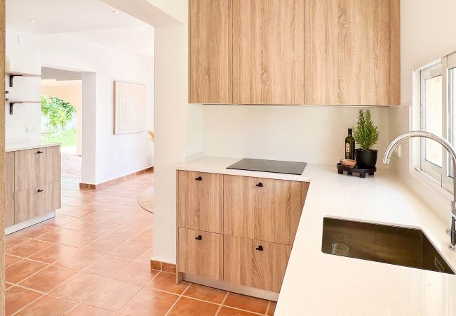 Villa en San Pedro de Alcántara - 05 - Villa Ivory Beach House w pool heating Villa en San Pedro de Alcántara - 05 - Villa Ivory Beach House w pool heating