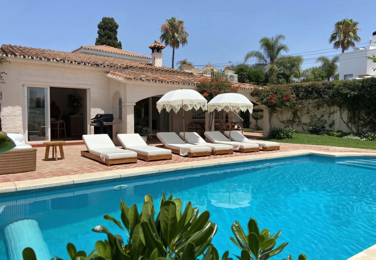 Villa en San Pedro de Alcántara - 05 - Villa Ivory Beach House w pool heating