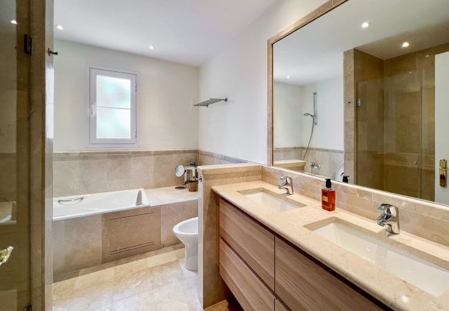 Apartamento en San Pedro de Alcántara - 12 - Delightful 2 bedroom apartment 1st line beach Apartamento en San Pedro de Alcántara - 12 - Delightful 2 bedroom apartment 1st line beach