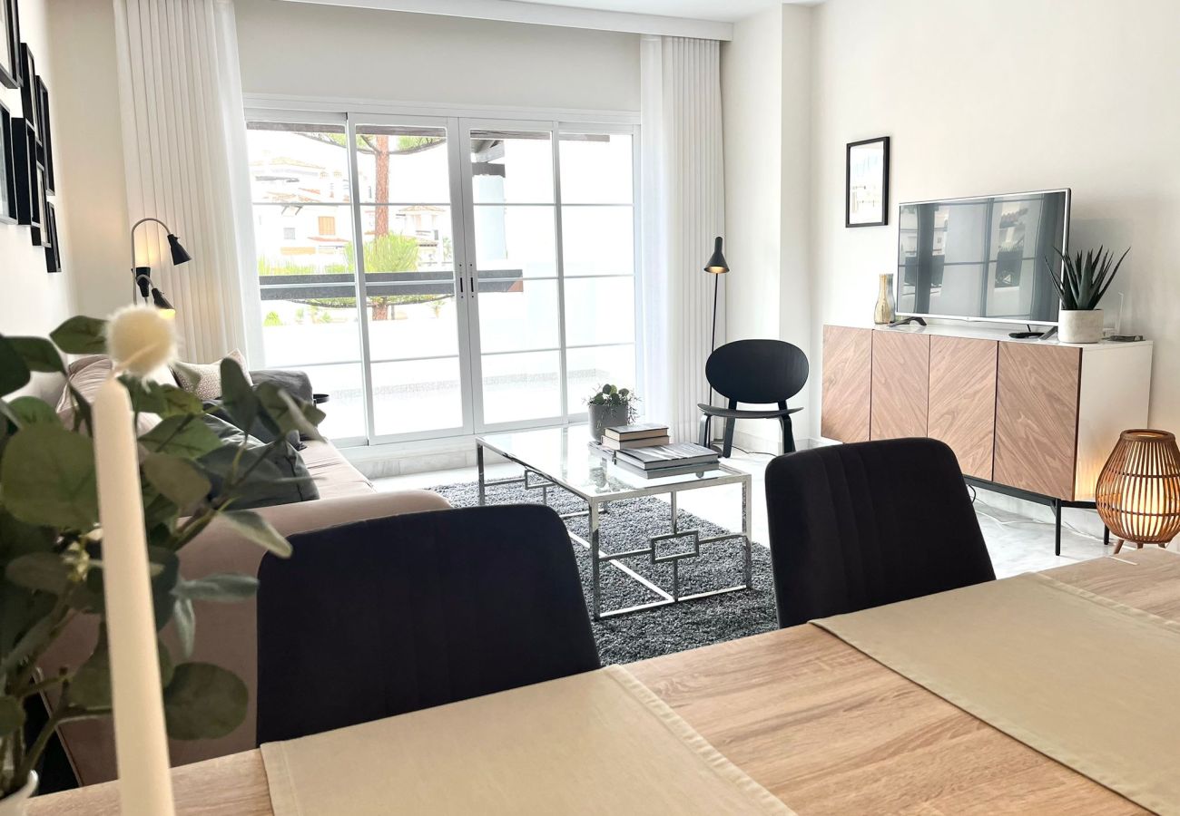 Apartamento en San Pedro de Alcántara - 12 - Delightful 2 bedroom apartment 1st line beach