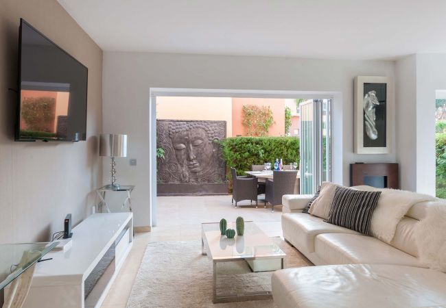 Terraced House in Nueva andalucia - 47 - Condes de Iza 4 bed townhouse Terraced House in Nueva andalucia - 47 - Condes de Iza 4 bed townhouse