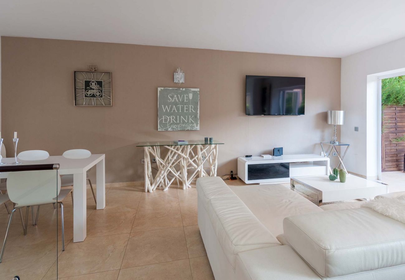 Townhouse in Nueva andalucia - 47 - Condes de Iza 4 bed townhouse