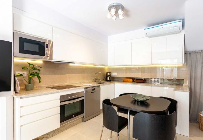 Apartment in San Pedro de Alcántara - 43 -  Frontline beach Townhouse in Urb. Guadalvill Apartment in San Pedro de Alcántara - 43 -  Frontline beach Townhouse in Urb. Guadalvill