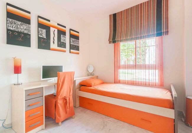 Apartment in San Pedro de Alcántara - 36 - Las Adelfas Ground Floor 4 bed Apartment in San Pedro de Alcántara - 36 - Las Adelfas Ground Floor 4 bed
