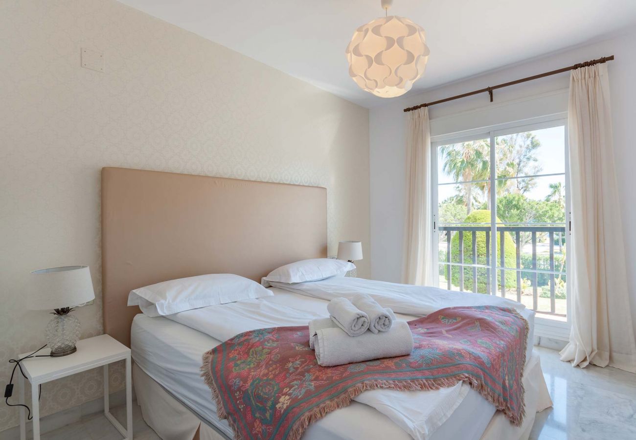 Apartment in San Pedro de Alcántara - 48 - Las Adelfas modern 4 bed