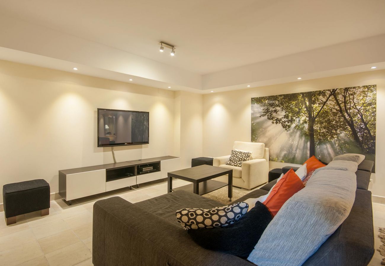 Villa in San Pedro de Alcántara - 02 - Villa del Mar, Lorea Playa Villa in San Pedro de Alcántara - 02 - Villa del Mar, Lorea Playa