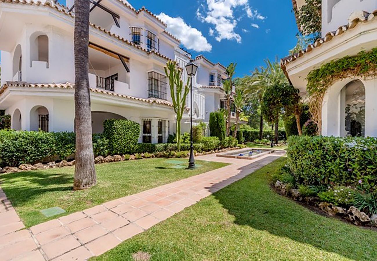 Apartment in Nueva andalucia - 60 - Los Naranjos de Marbella Apartment in Nueva andalucia - 60 - Los Naranjos de Marbella