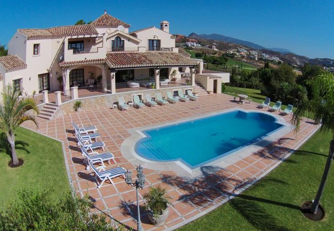 Villa in Estepona - 03 - Villa Africa, 9 bed luxury villa Villa in Estepona - 03 - Villa Africa, 9 bed luxury villa