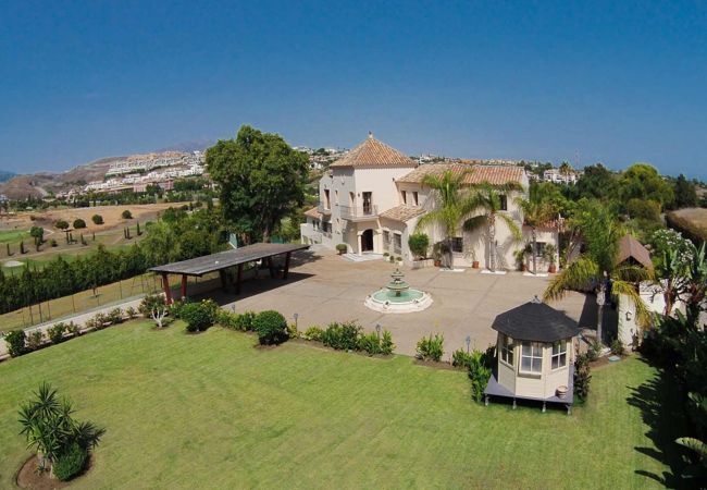 Villa in Estepona - 03 - Villa Africa, 9 bed luxury villa Villa in Estepona - 03 - Villa Africa, 9 bed luxury villa