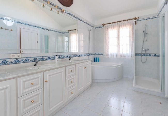 Villa in Estepona - 03 - Villa Africa, 9 bed luxury villa Villa in Estepona - 03 - Villa Africa, 9 bed luxury villa