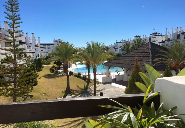 Apartment in San Pedro de Alcántara - 37 - Las Adelfas 1st Floor with Pool Views