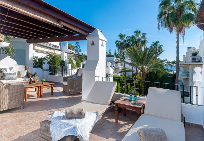 Terraced House in San Pedro de Alcántara - 27 - Front line beach Townhouse  Urb. Castiglione Terraced House in San Pedro de Alcántara - 27 - Front line beach Townhouse  Urb. Castiglione