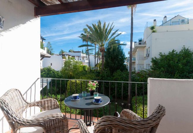 Terraced House in San Pedro de Alcántara - 27 - Front line beach Townhouse  Urb. Castiglione Terraced House in San Pedro de Alcántara - 27 - Front line beach Townhouse  Urb. Castiglione