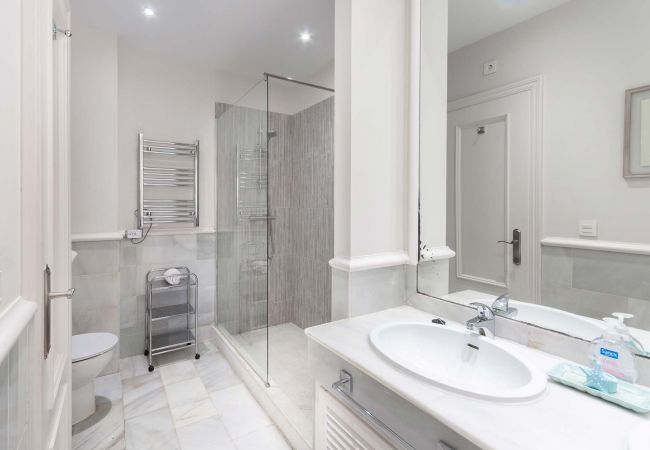 Apartment in San Pedro de Alcántara - 34 - Large beachfront garden apartment Apartment in San Pedro de Alcántara - 34 - Large beachfront garden apartment