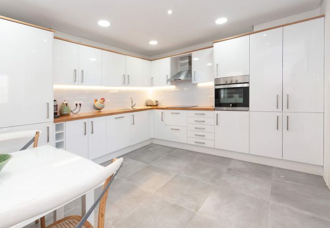 Apartment in San Pedro de Alcántara - 34 - Large beachfront garden apartment Apartment in San Pedro de Alcántara - 34 - Large beachfront garden apartment