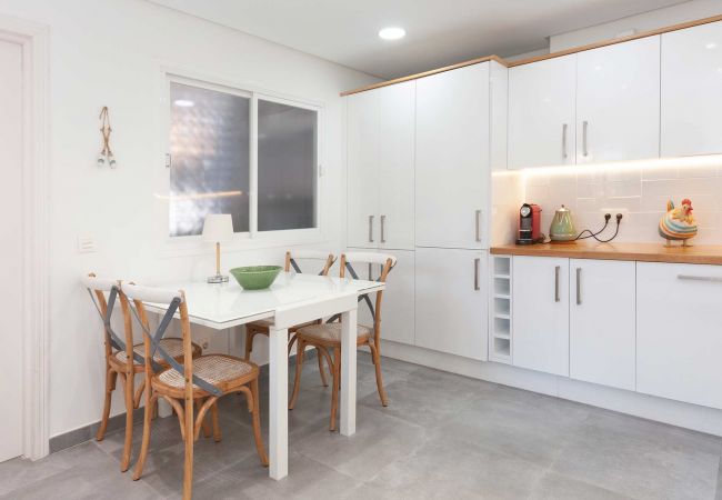 Apartment in San Pedro de Alcántara - 34 - Large beachfront garden apartment Apartment in San Pedro de Alcántara - 34 - Large beachfront garden apartment