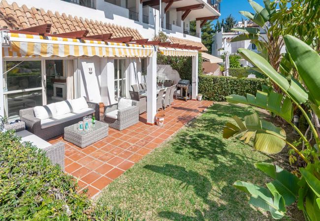 Apartment in San Pedro de Alcántara - 34 - Large beachfront garden apartment Apartment in San Pedro de Alcántara - 34 - Large beachfront garden apartment