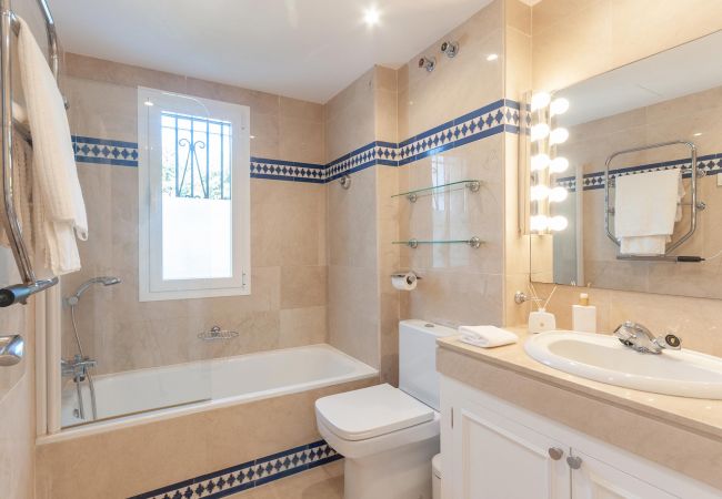 Apartment in San Pedro de Alcántara - 28 - Beautiful beachfront apartment Apartment in San Pedro de Alcántara - 28 - Beautiful beachfront apartment