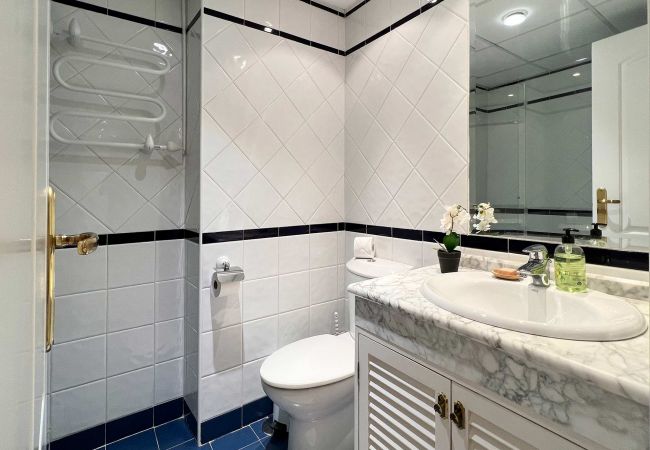 Apartment in San Pedro de Alcántara - 44 - Frontline Beach Apartment Apartment in San Pedro de Alcántara - 44 - Frontline Beach Apartment