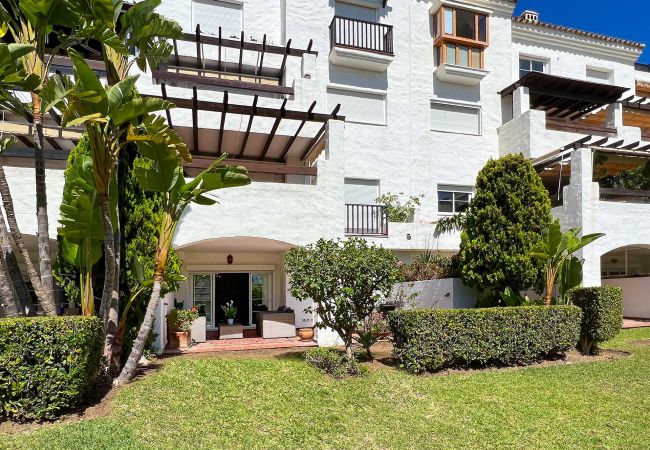 Apartment in San Pedro de Alcántara - 44 - Frontline Beach Apartment Apartment in San Pedro de Alcántara - 44 - Frontline Beach Apartment