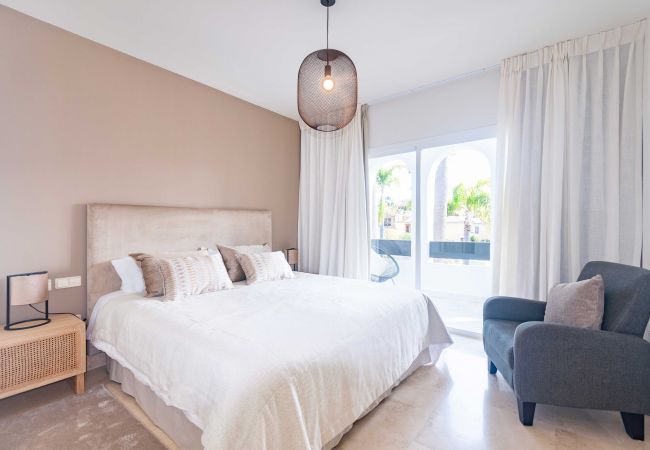 Apartment in San Pedro de Alcántara - 19 - Fabulous modern beachside apartment