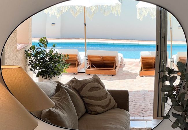 Villa in San Pedro de Alcántara - 05 - Villa Ivory Beach House w pool heating Villa in San Pedro de Alcántara - 05 - Villa Ivory Beach House w pool heating