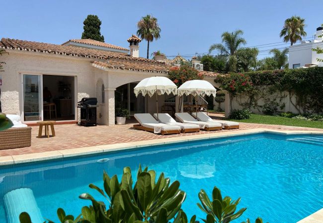 Villa/Dettached house in San Pedro de Alcántara - 05 - Villa Ivory Beach House w pool heating
